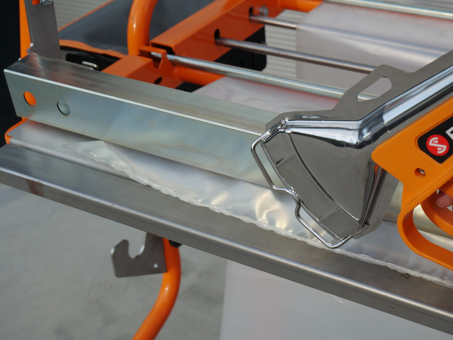 Ripack® Multicover 955 Manual Sealer